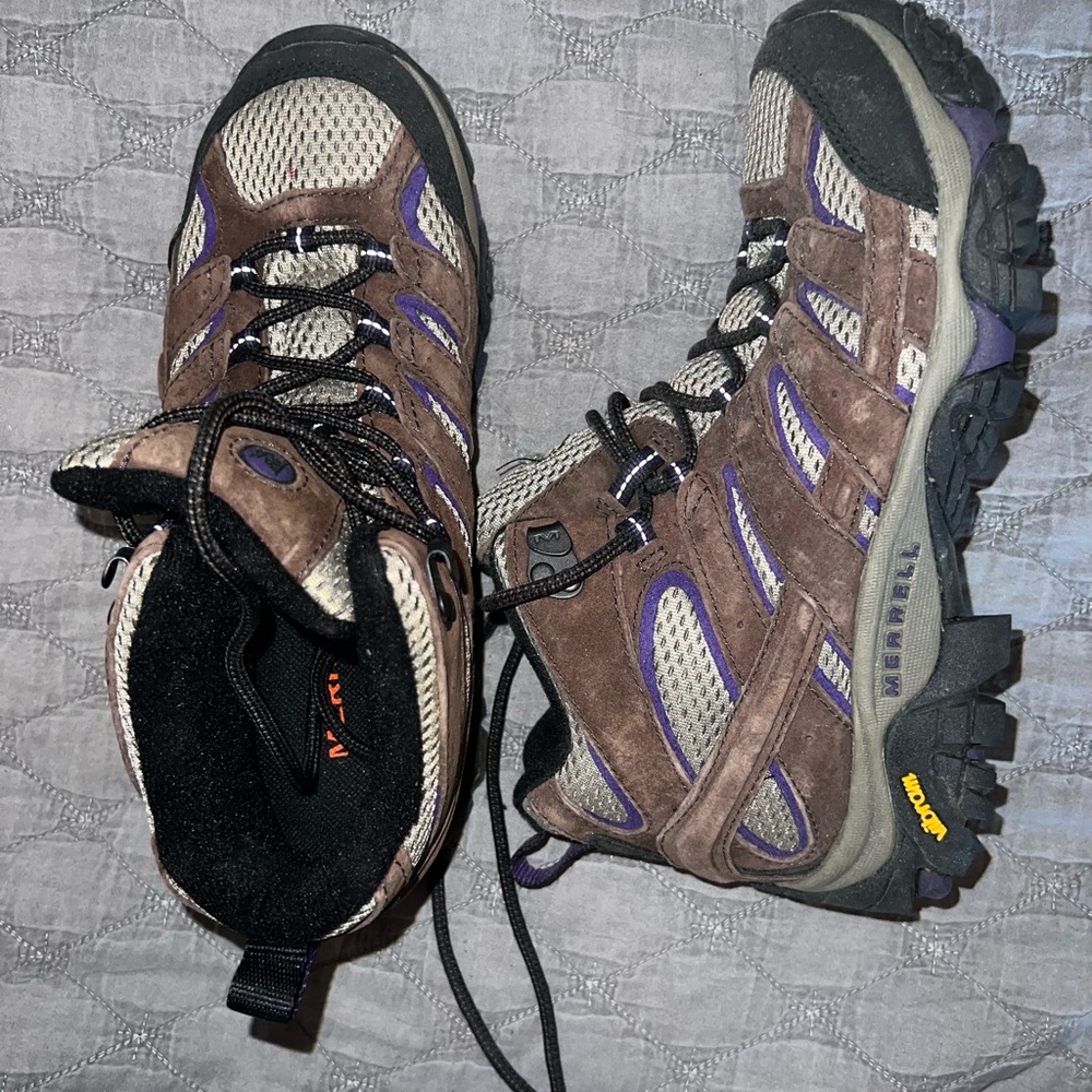 Merrell Moab 2 mid waterproof hiking boots